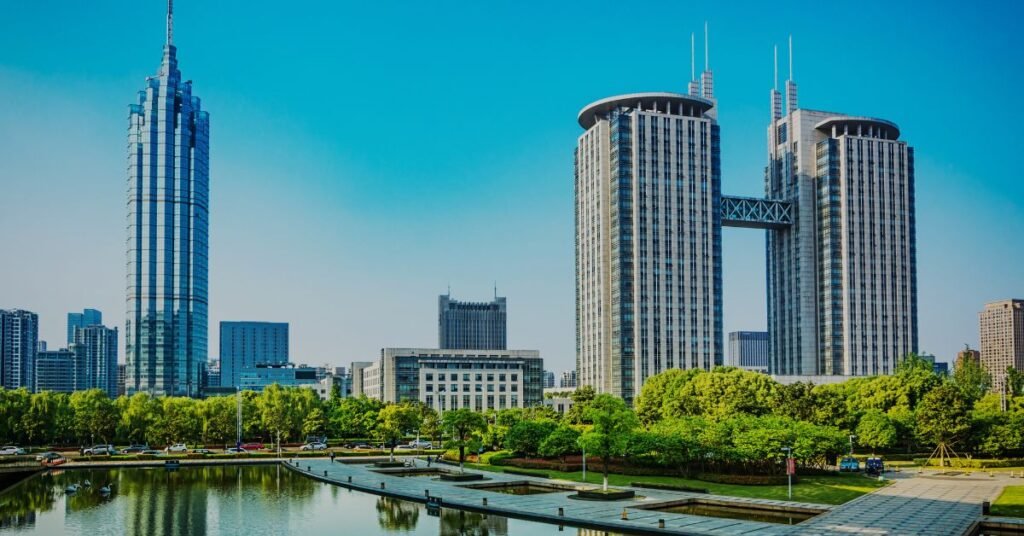 Top Pakistani Cities You Can Fly to from Glasgow